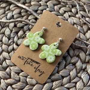 White & Light Lime Green Clay and Resin Flower Earrings